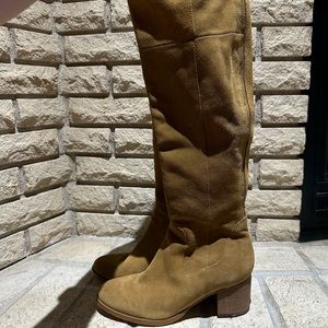 Women’s Marc Fisher Knee High Tan Suede Boots 7.5